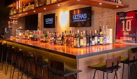 大型スクリーン・モニター設置